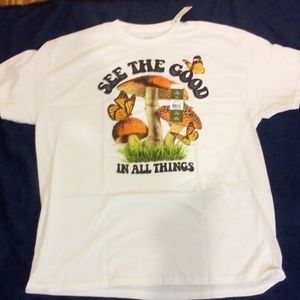 Cute white graphic Tee